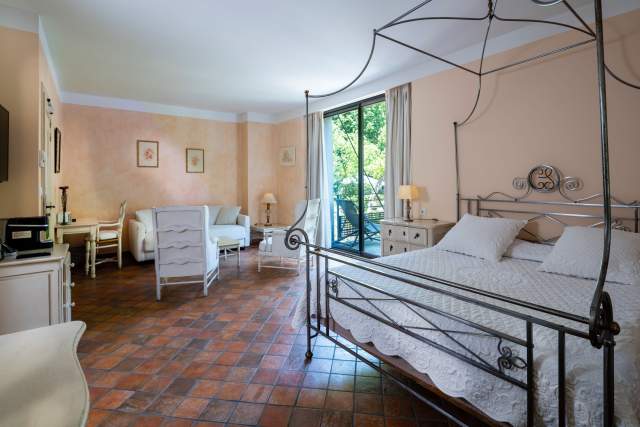 Chambre, Hôtel 3 étoiles Luberon, Hôtel du Poète 